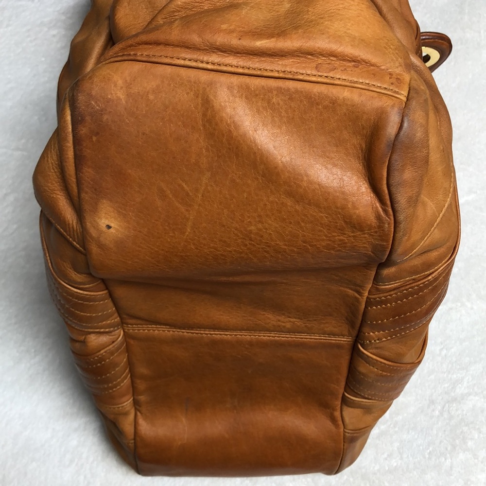 GoldenBleu Leather Large Bag - Picture 5 of 12